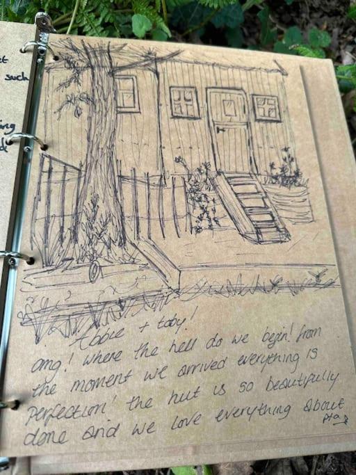 Cornwall Woodland Shepherd'S Hut Deirdres Hut Бодмин Екстериор снимка